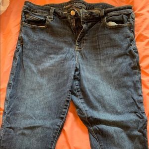 American Eagle Size 20 Skinny Kick jeans